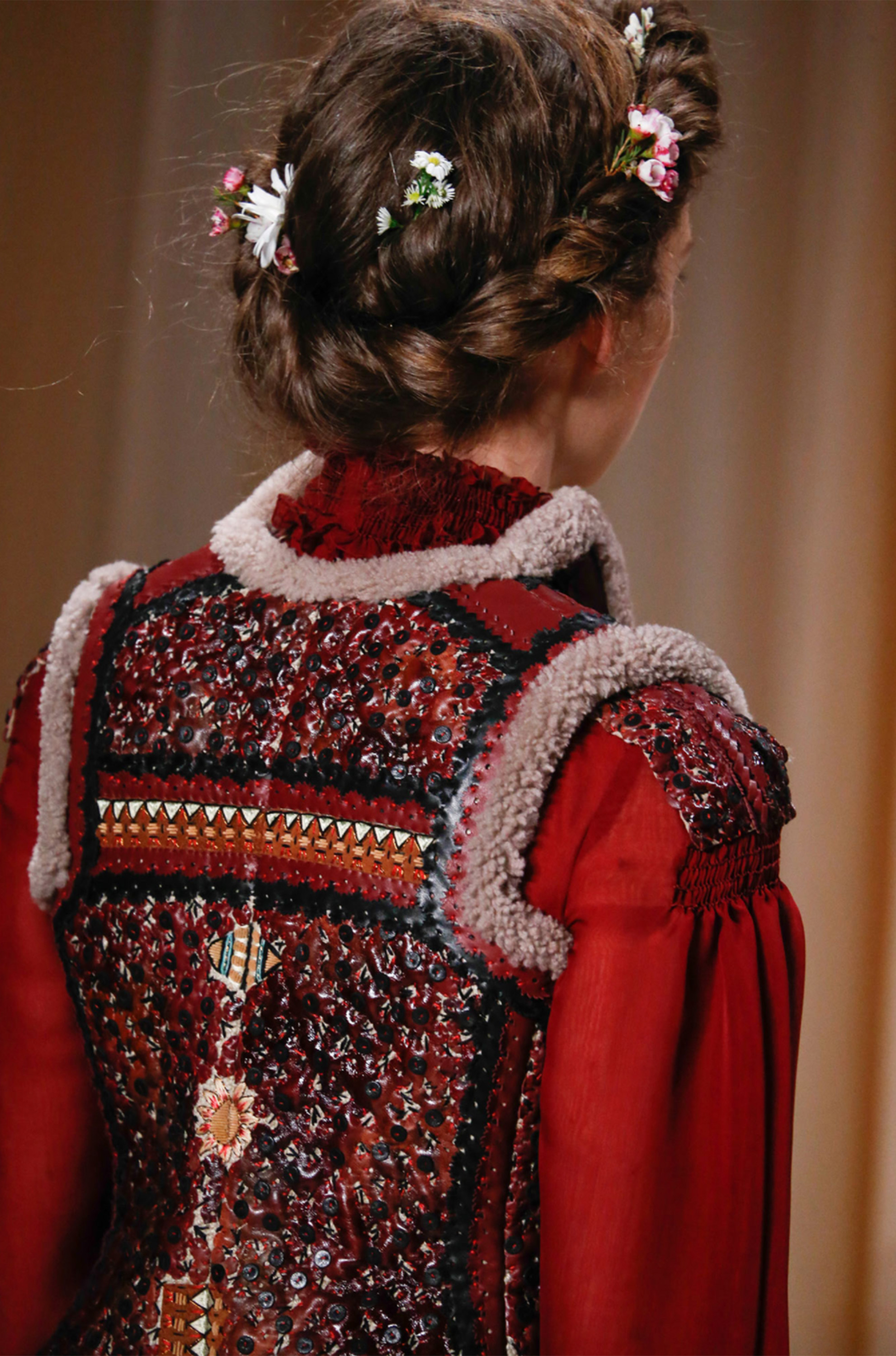 VALENTINO最高級ライン 美品 カシミヤ混 ベビーレース アンサンブル Valentino Spring 2015 Couture — Katja Ollendorff